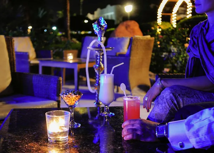Naama Bay Promenade Beach Resort Managed By Accor Szarm el-Szejk