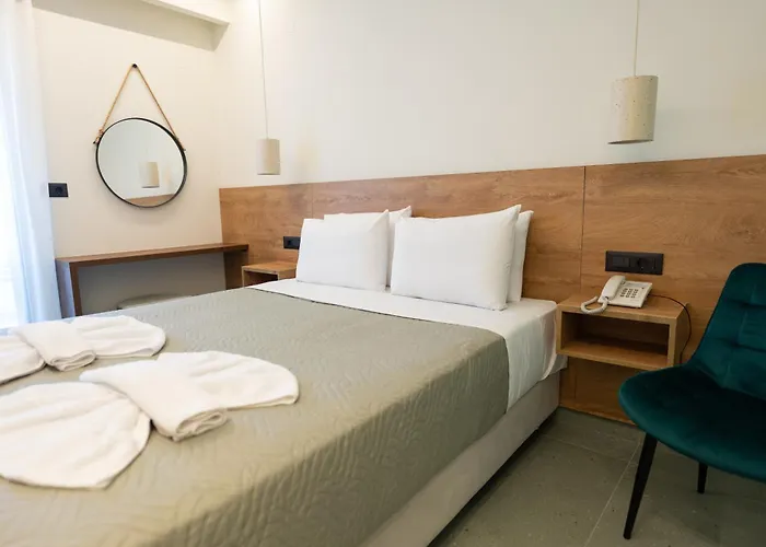 Malia Holidays Hotel