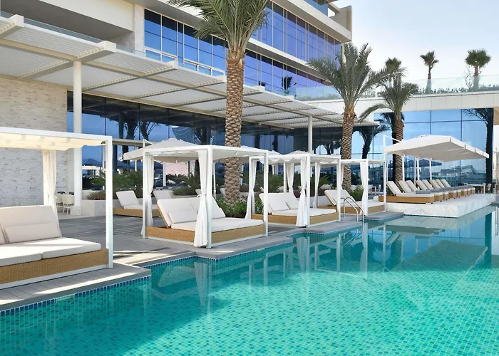 Grand Plaza Moevenpick Media City Dubaj