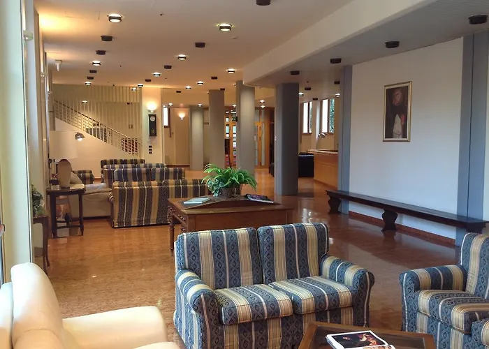 Hotel Ospitalita San Tommaso D'Aquino Bolonia