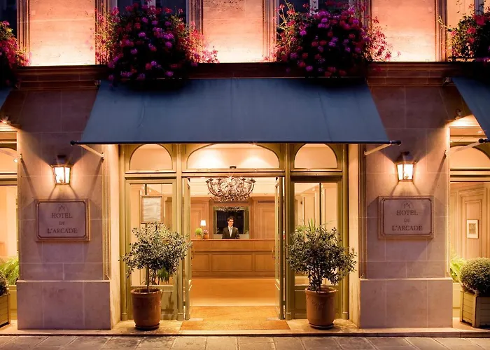 Hotel De L'Arcade Paryż