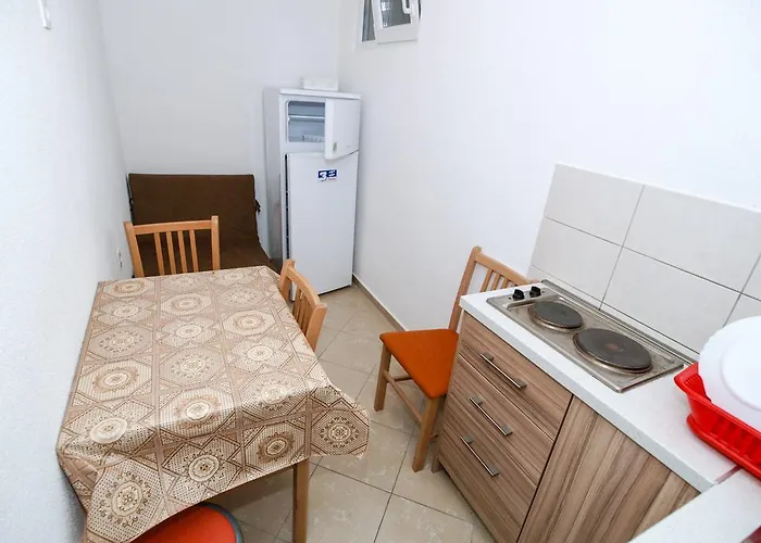 Guest House Edi Brela