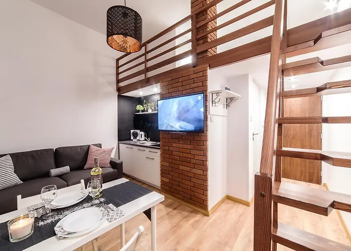 2 Nights Apartments - Great Location, Right Next To Main Rail And Bus Station, 10 Min To Main Square By Foot Kraków