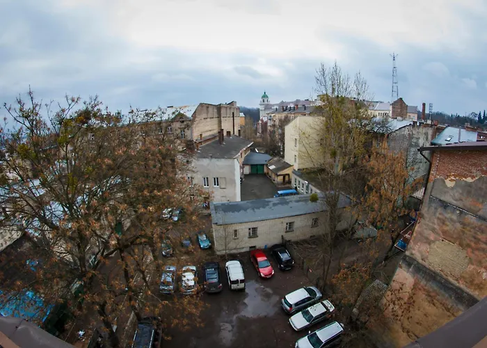 Готель Цісар Lwów