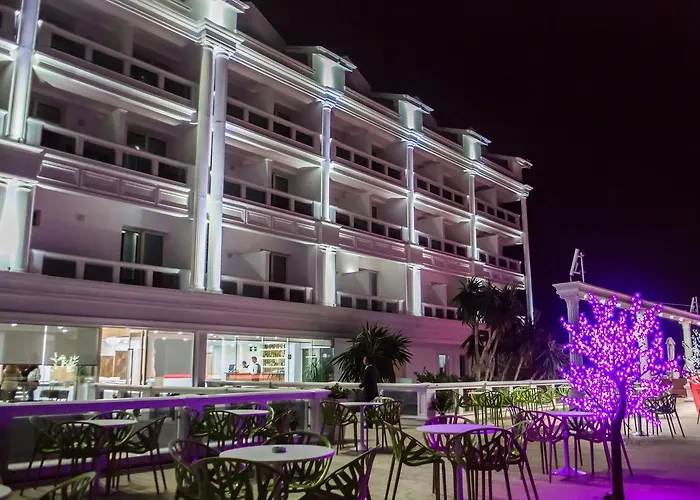 Santa Quaranta Premium Resort Saranda