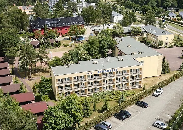 POLONEZ - domki letniskowe Dąbki