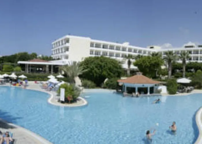 Avanti Hotel Pafos