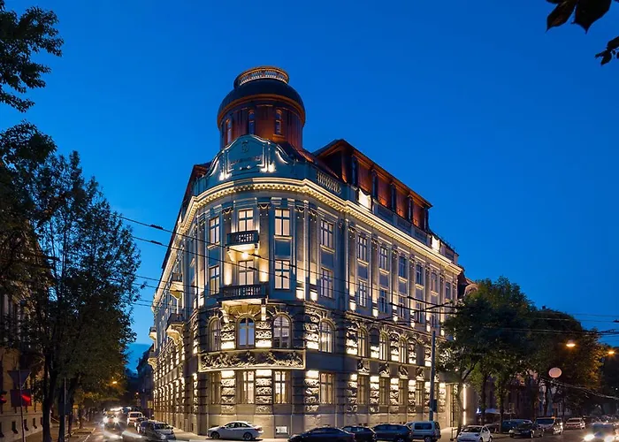 Bankhotel Lwów