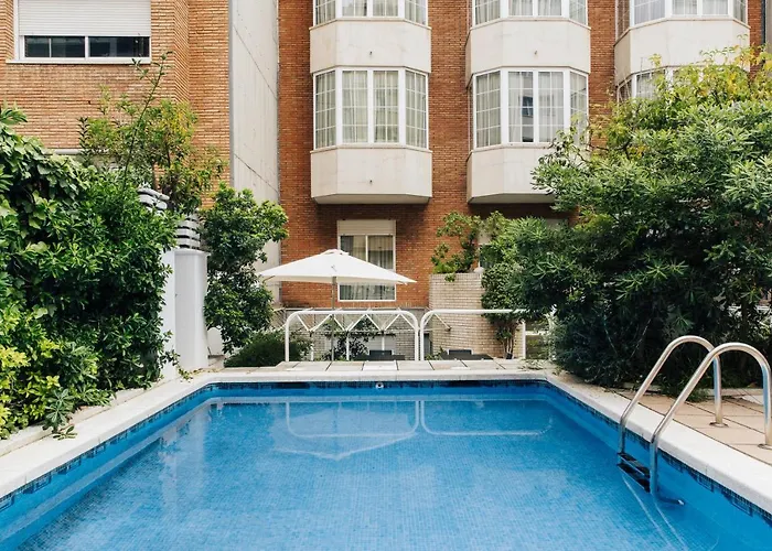 Hotel Gran Derby Suites, A Small Luxury Hotel Of The World Barcelona