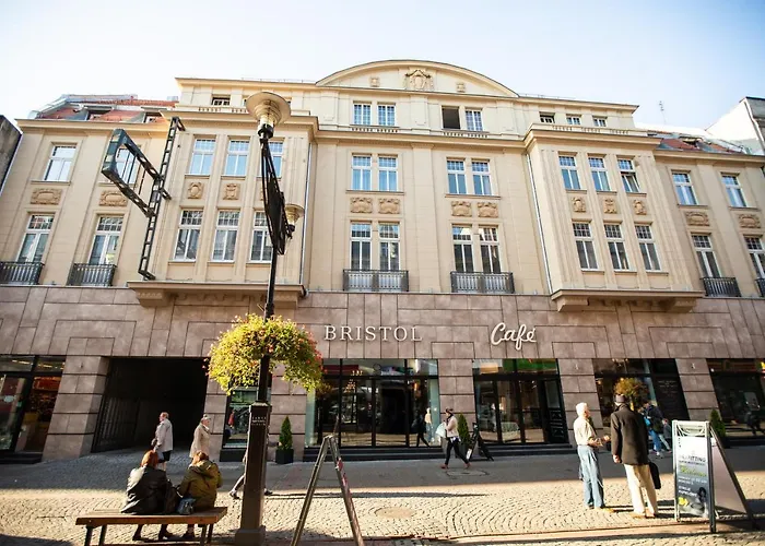 Bed and Breakfast Bristol Economy Bytom