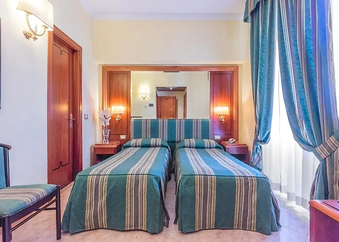Raeli Hotel Lux Rzym
