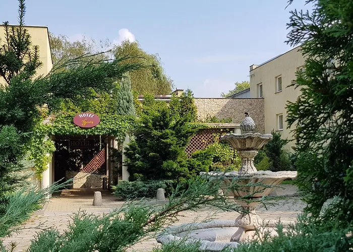 Hotel Trzy Światy Spa&Wellness Rajska WySpa Gliwice