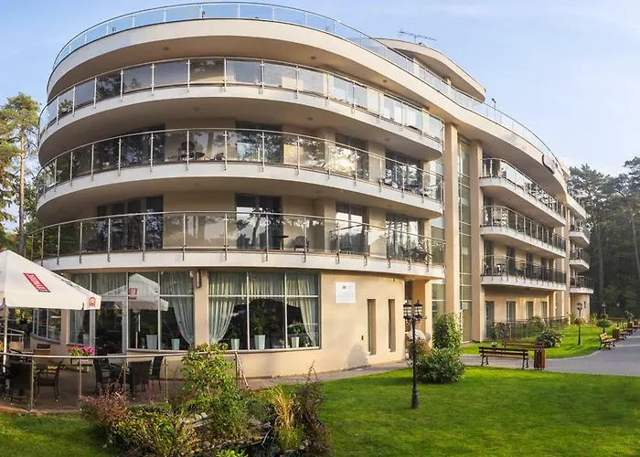 Grand Kapitan Medi Spa - Pokoje Ozonowane Ustronie Morskie