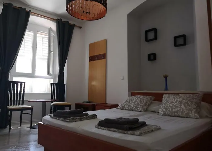 Main Bus Station Rooms Dubrownik