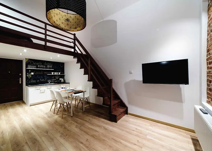 2 Nights Apartments - Great Location, Right Next To Main Rail And Bus Station, 10 Min To Main Square By Foot Kraków
