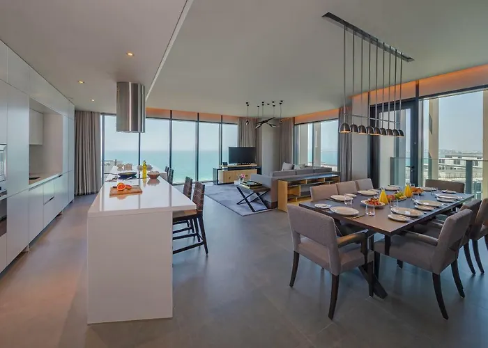 The Residences Caesars Palace Bluewaters Dubaj