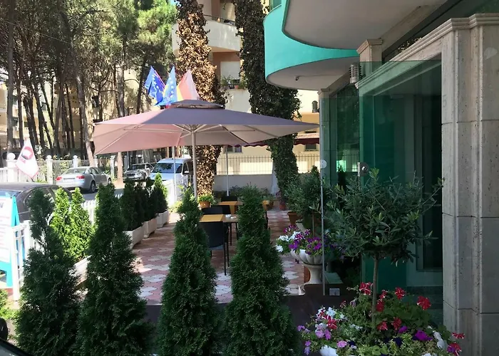 Western Star Hotel Durrës