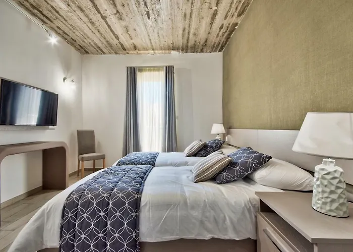 Cozy Rooms Hotel Sliema