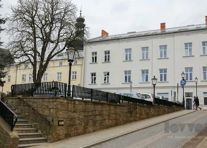 ArtRooms Pokoje Gościnne Krosno