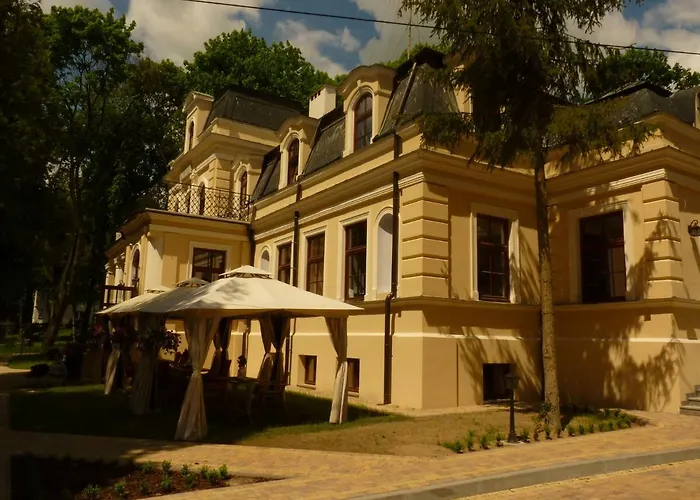 Willa Filiks Restauracja & Pokoje Nałęczów