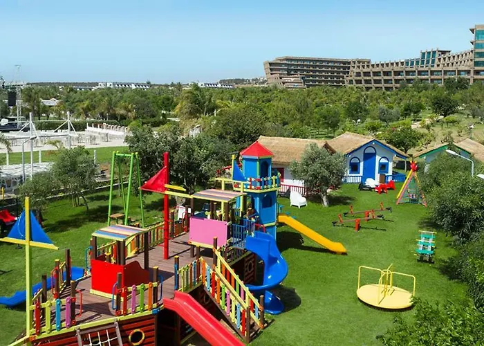 Noah'S Ark Deluxe Hotel & Spa Famagusta 