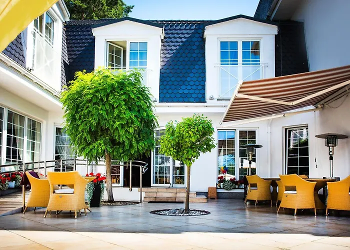 Willa Alexander Resort&SPA - caloroczny kryty BASEN Mielno 