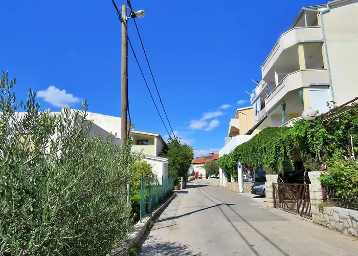 Apartments Nemira Omiš