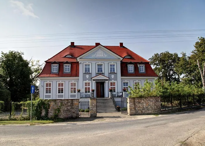 Pałac w Bądzowie Polkowice