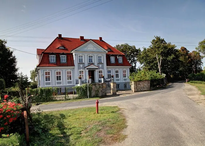 Pałac w Bądzowie Polkowice